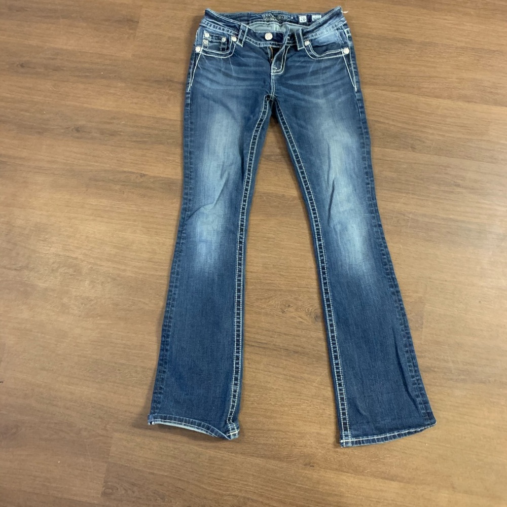Miss me mid rise boot cut 26 inch waist by 34